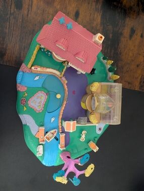 Polly Pocket Boutique Playset - Pink & Multi Color Kids Toy As Is